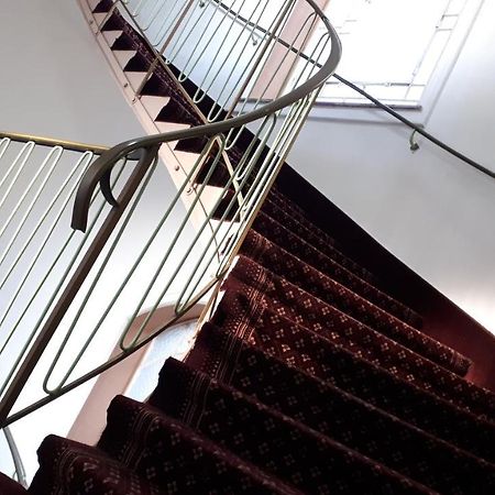 וינה Hotel Hadrigan מראה חיצוני תמונה